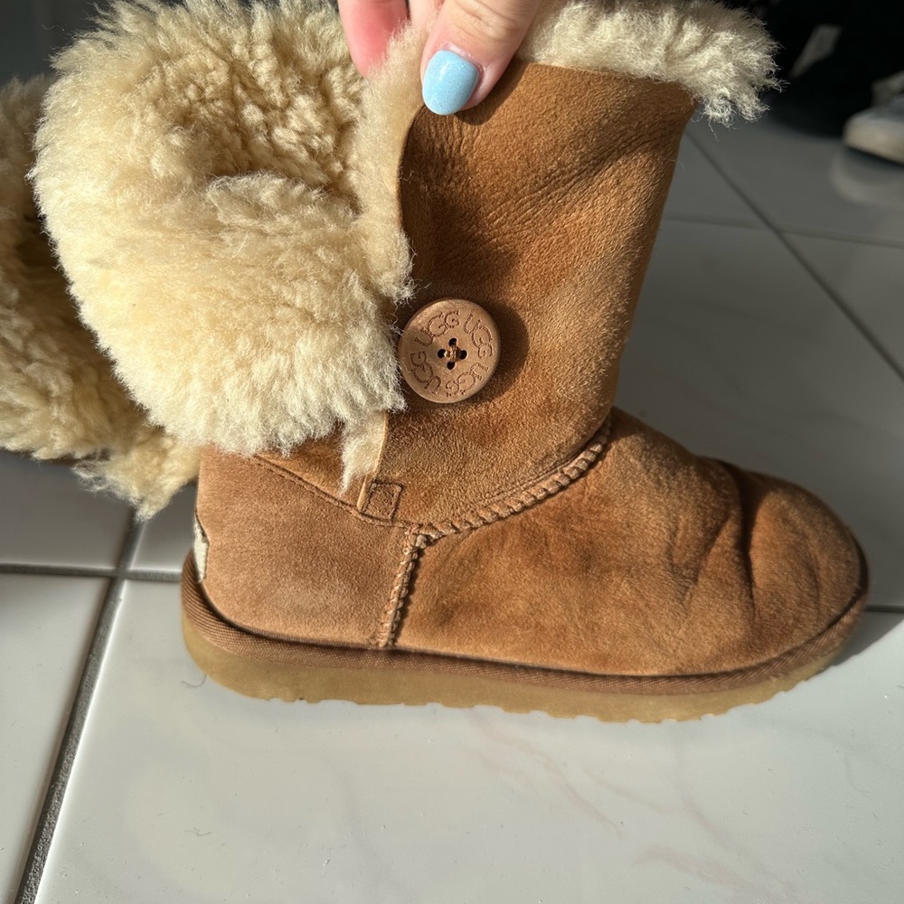 Chestnut Ugg Booties, Button Side, Size 6 - image 4